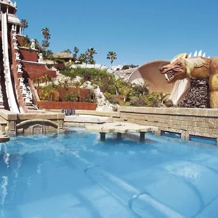 Tranquil 4 Bedroom ヴィラ *