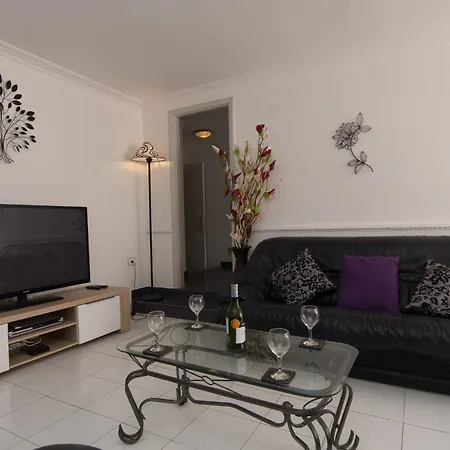 Tranquil 4 Bedroom ヴィラ *