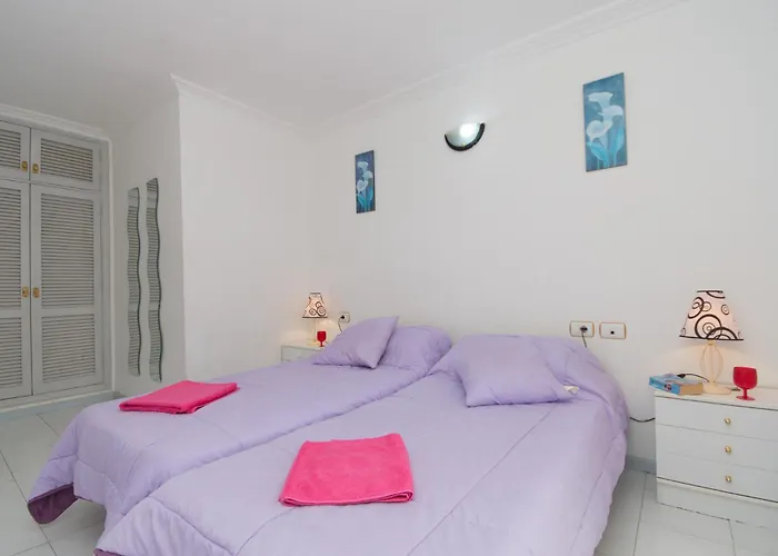 Tranquil 4 Bedroom Villa *