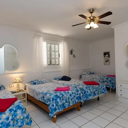 Tranquil 4 Bedroom *