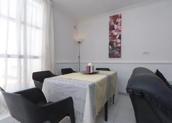 Vila Tranquil 4 Bedroom *