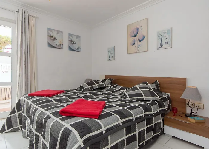 Tranquil 4 Bedroom Vila Callao Salvaje